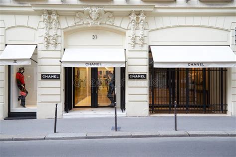 chanel edificio a parigi|Chanel building montaigne.